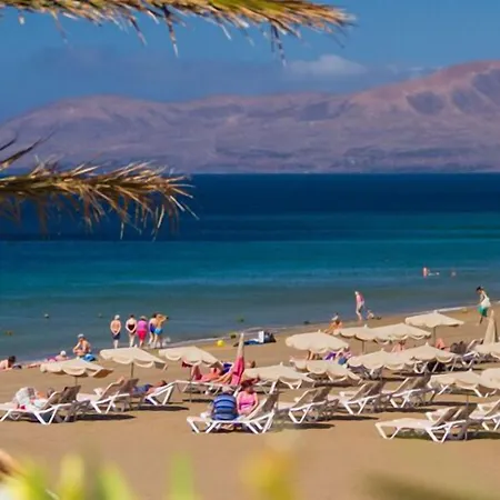 Maribel Puerto del Carmen (Lanzarote)